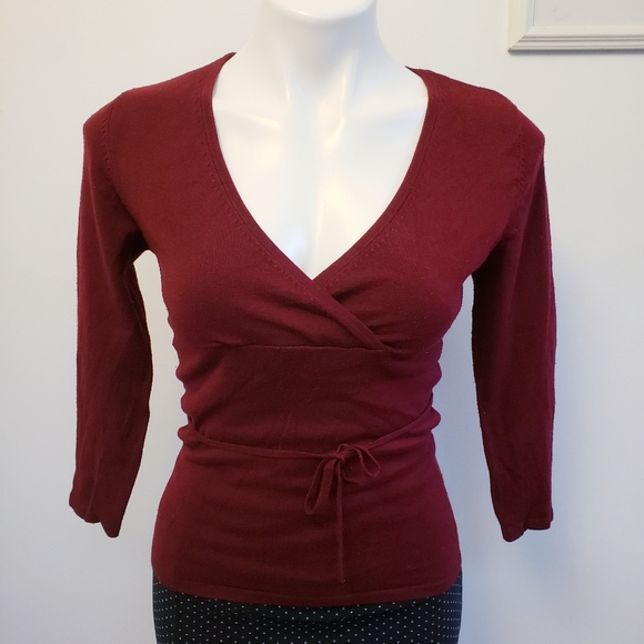 Forever 21 faux wrap sweater blouse, red, small - Picture 7 of 9